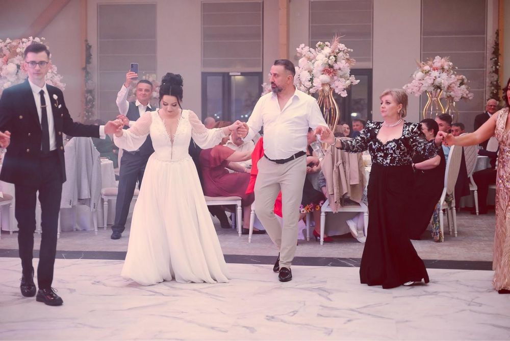 Rochie de mireasa+voal