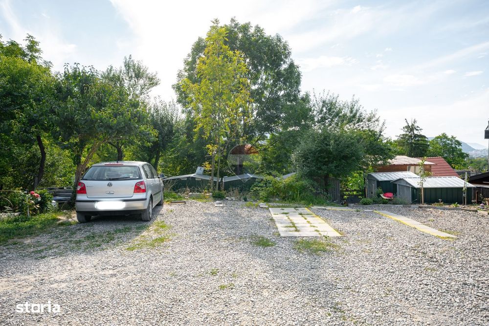 Apartament cu 3 camere, parcare, curte si spațiu depozitare în Sacele