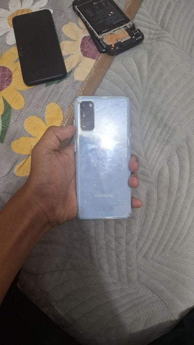 Продам самсунг s 20