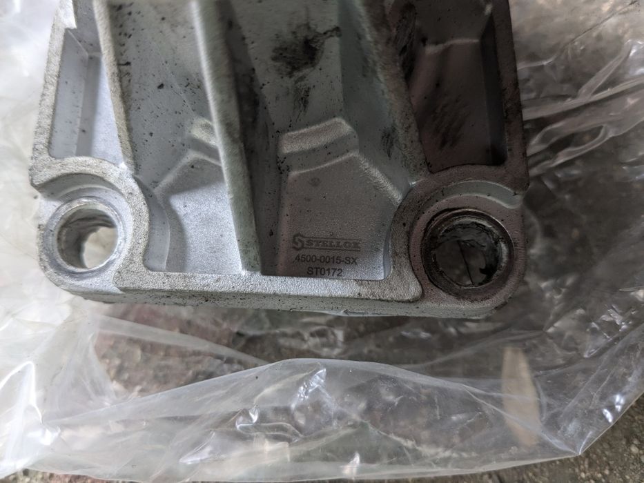 Помпа Опель омега Б