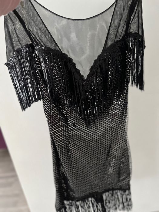 Официална рокля с ресни