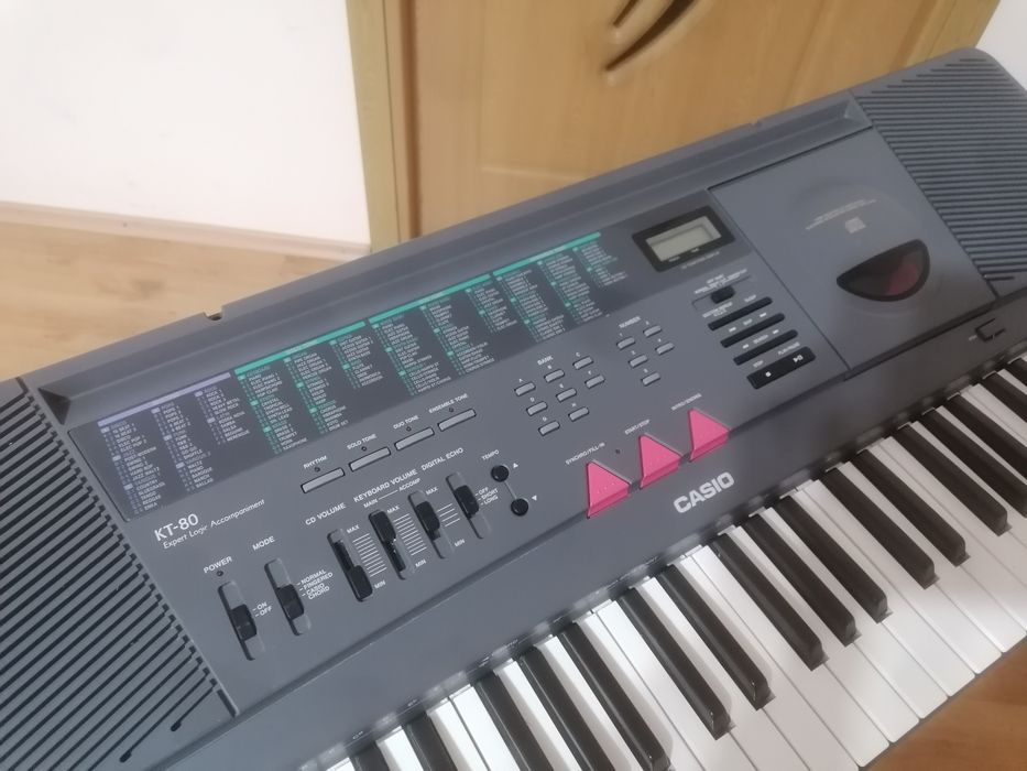 Casio KT-80 pian digital orga