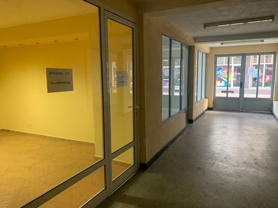 Продава се Магазин в Казанлък - 45 кв.м за 1360 €/кв.м - Снимка #5