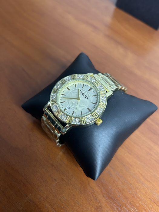 Продам Новые Женские Часы