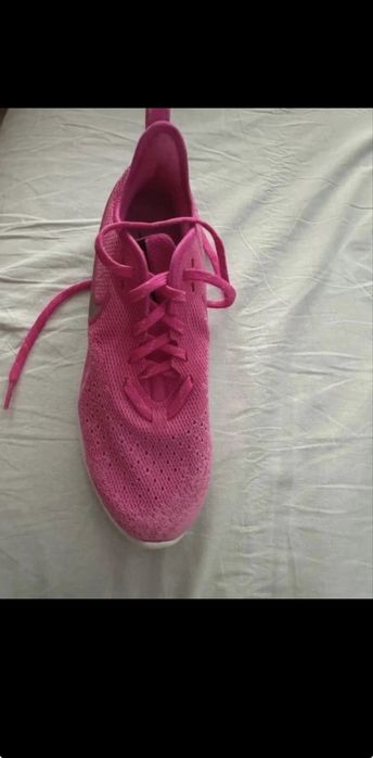 Adidasi Nike  Air marimea 38,5