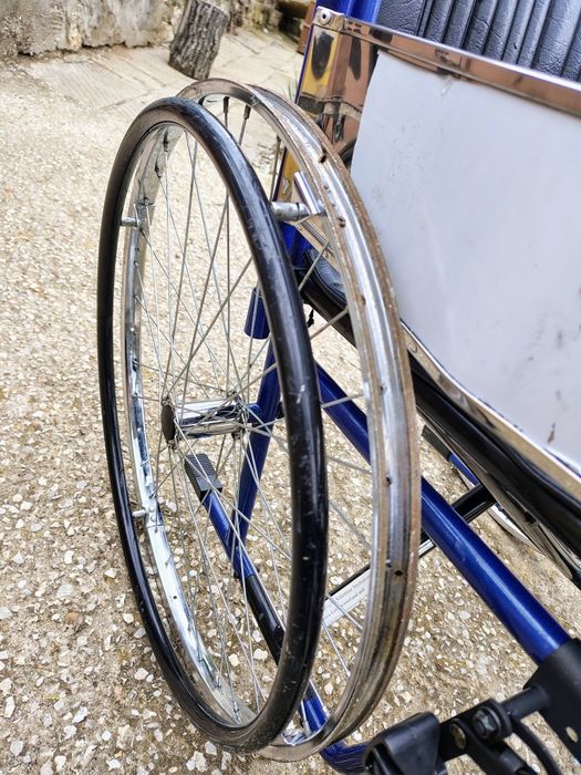 Рингова инвалидна  количка-за части