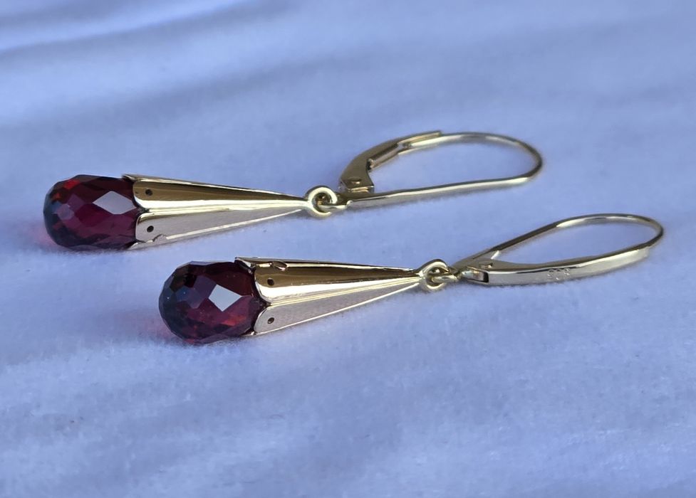 Cercei din aur galben masiv 14k cu granate de Boemia