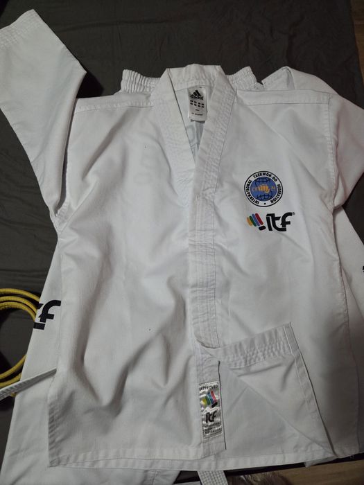 Dobok Taekwondo Adidas - Marime 150