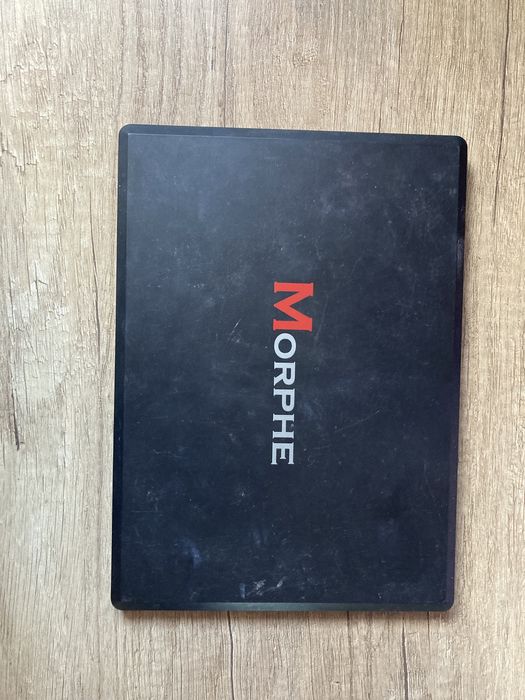 Продам тень полетка для проф визажа