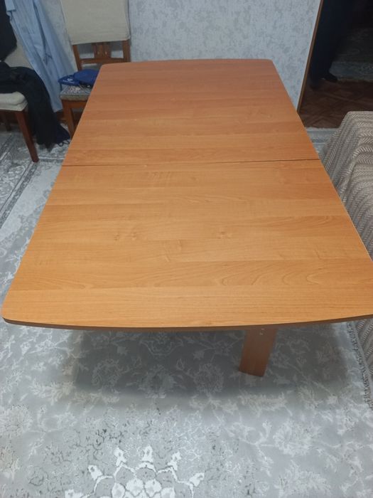 Продам стол книжка