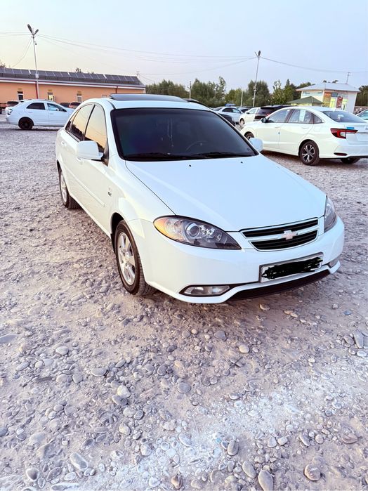 Chevrolet Lacetti A/T Elegant Plus