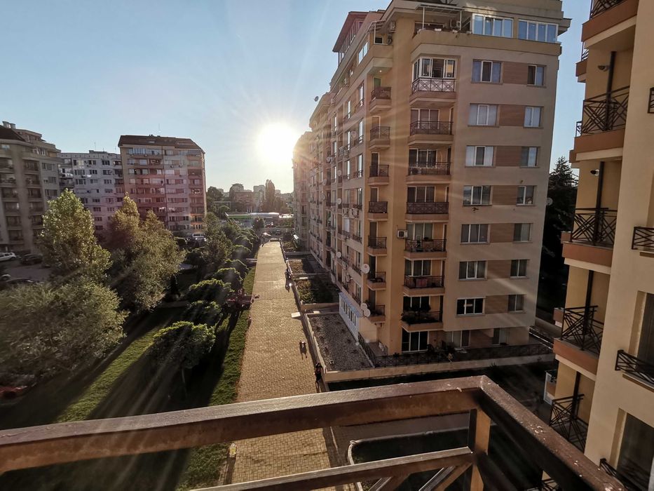 Двустаен ап. под наем в кв. Толстой