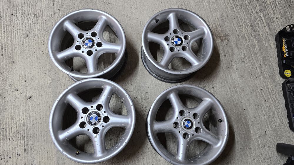 Продам комплект дисков