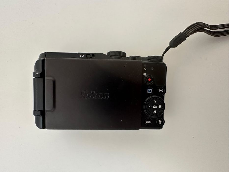 Nikon Coolpix S 9900 (defect)