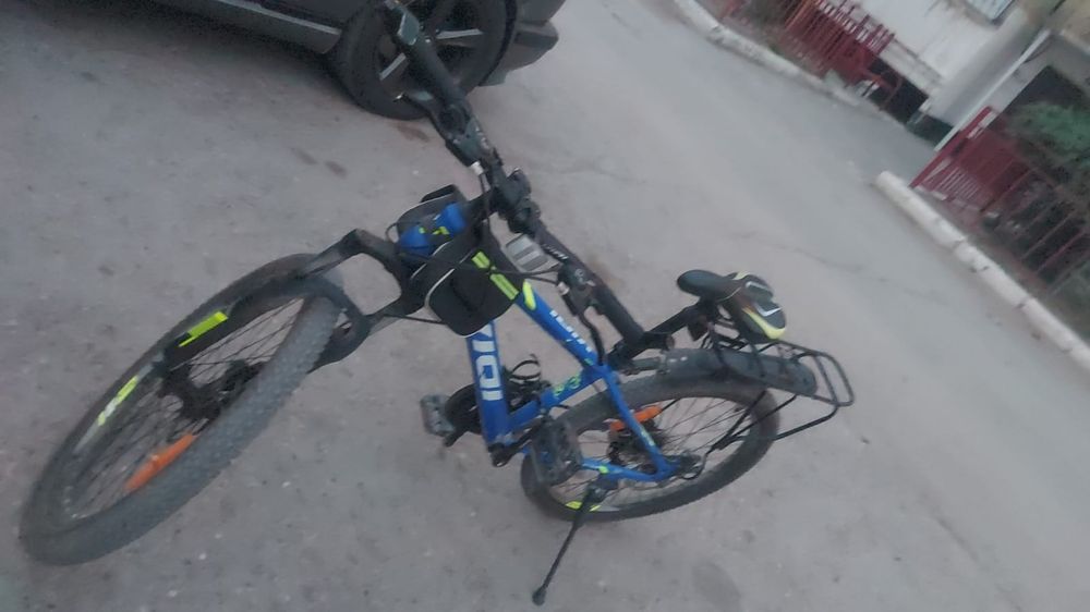 Продаю срочно велосипед