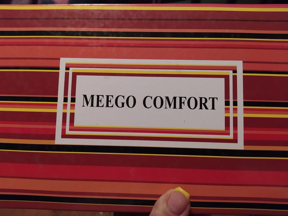 Срочно, босоножки на танкетке 40 размер(подойдёт на 41), 50$, натураль