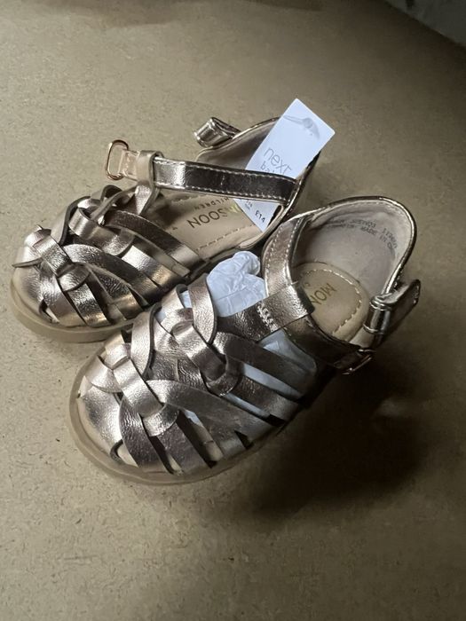 Официални детски бели пантофки и сандали NEXT