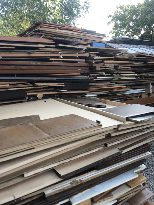 Deșeuri Mobila/ lemne foc