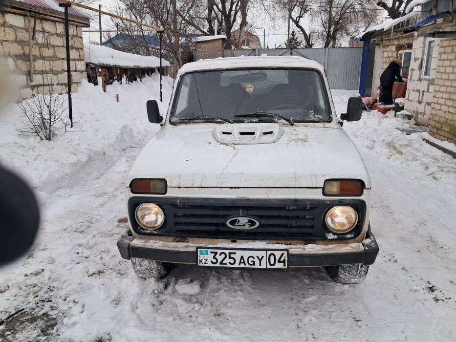 Продам ниву 5 дверка