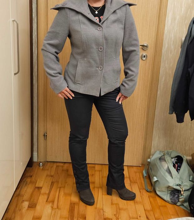 Елегантно  палто