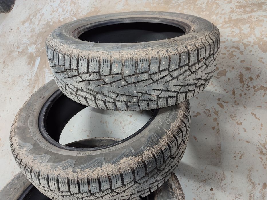 Продам зимние шины