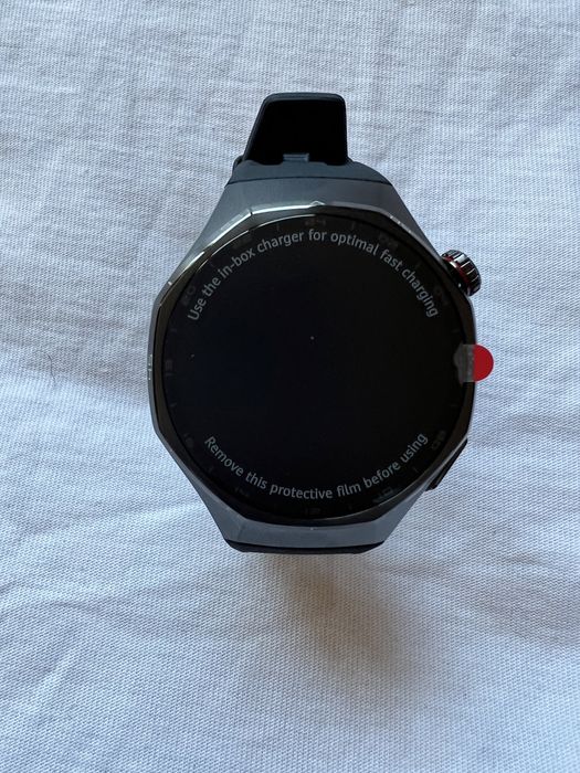 Продавам чисто нов часовник Huawei Watch GT 6Pro