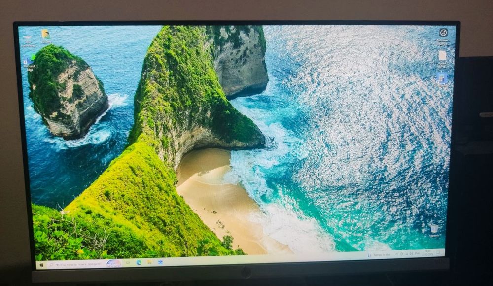 Assalom alekum Mini Kompyuter Sotiladi Windows 2Gb Ozu