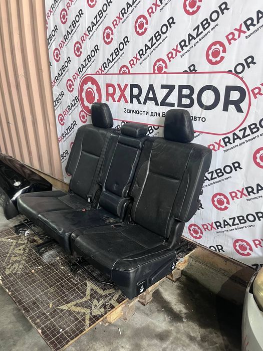 Заднее сидение Тойота Хайландер Toyota Highlander