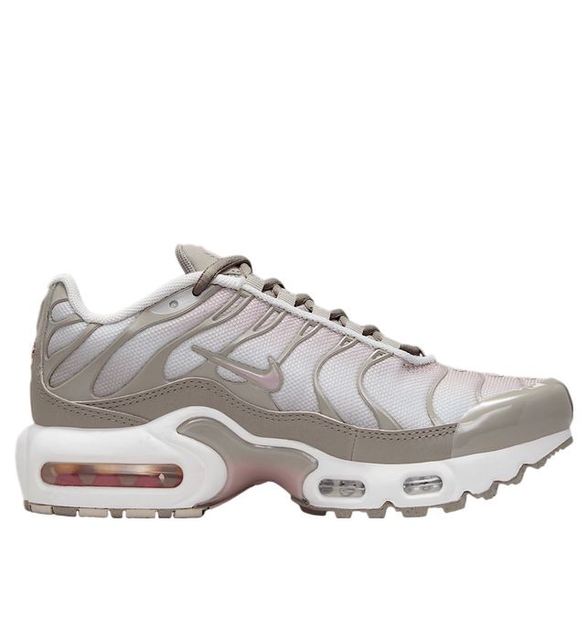 Дамски снейкъри Nike Air Max PLUS