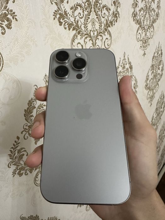 Iphone 16 pro в хорошем состоянии
