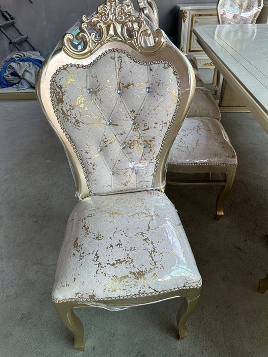 Zamonaviy stul stullar