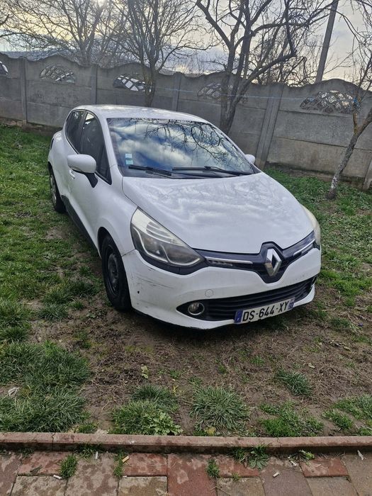 Renault Clio 4 recent adus Franța