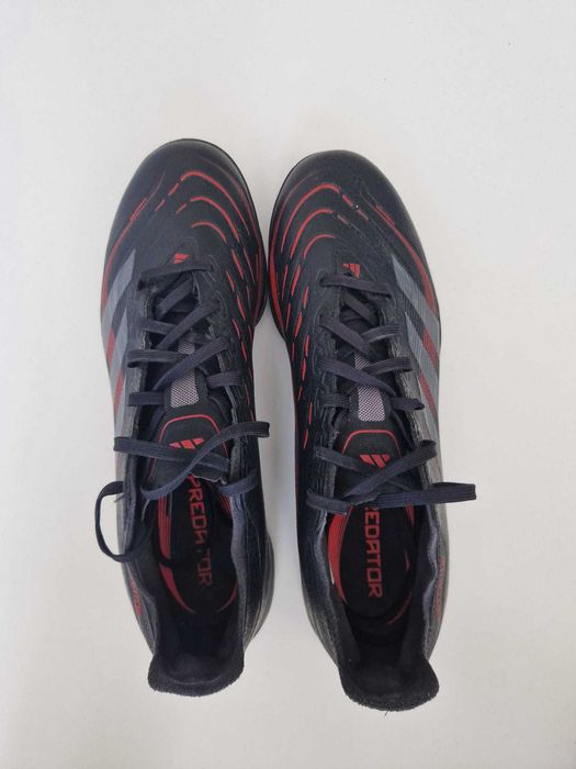 Ghete fotbal Adidas Predator League nr. 43 1/3 (teren sintetic)