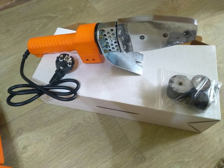 Утюг для пайки труб