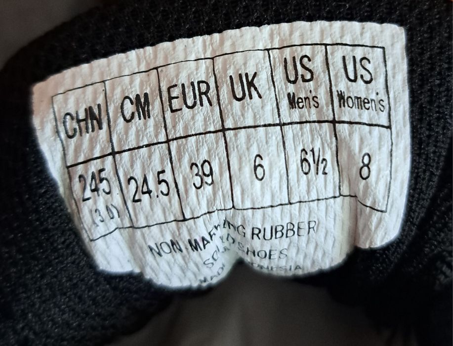 Маратонки за бадминтон Yonex