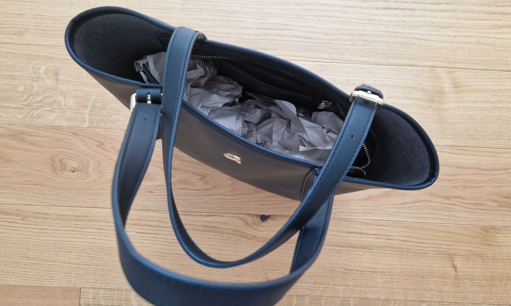 Axel дамска чанта от еко кожа