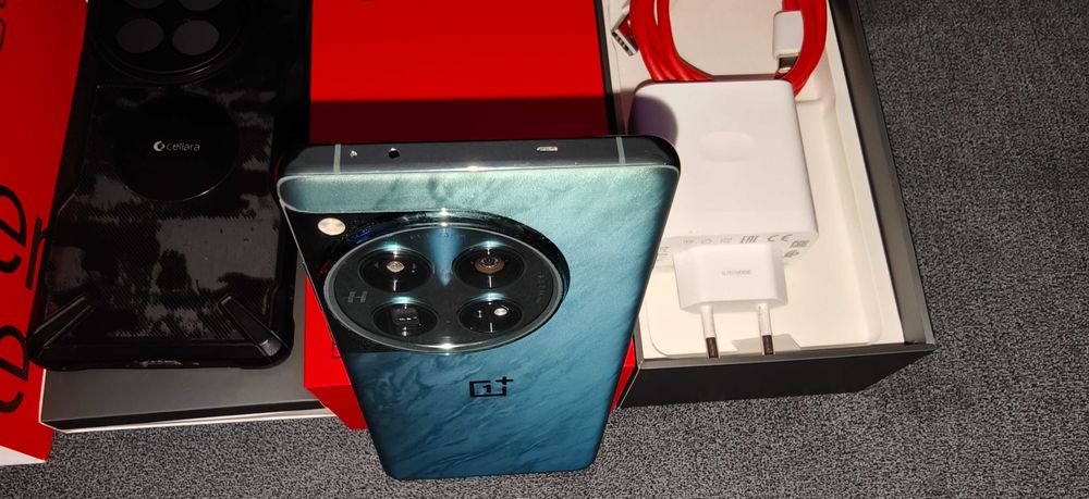 Oneplus 12 verde smarald