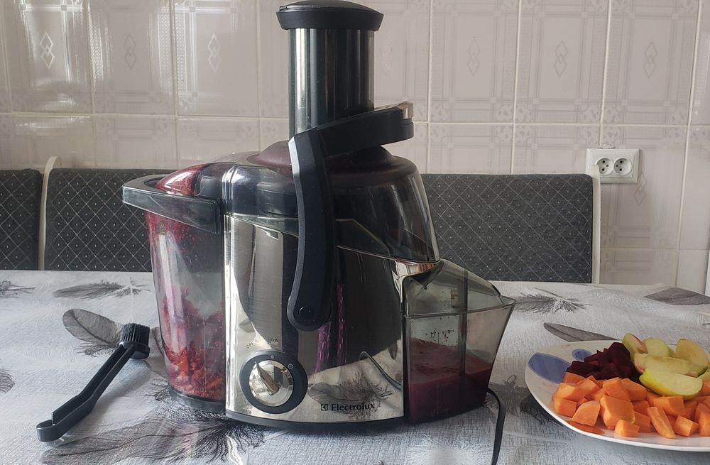 Electrolux соковыжималка