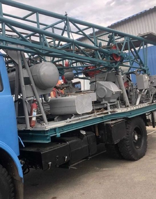 Буравой машина ба 15 идеальное состояние да  комплект