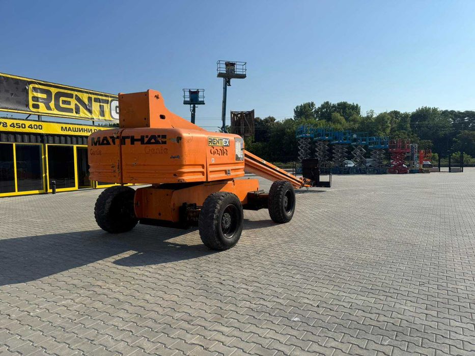 Телескопична вишка Genie S-85