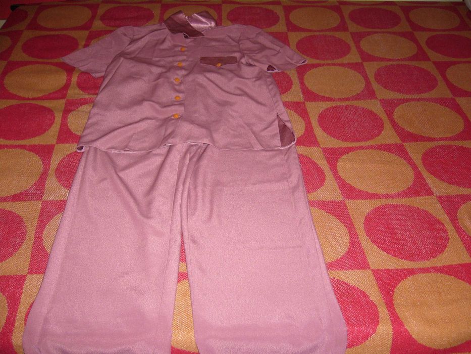 Costume de dama si bluze de dama