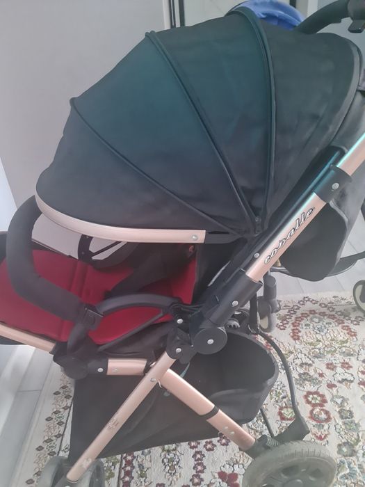 Коляска в хорошем состоянии