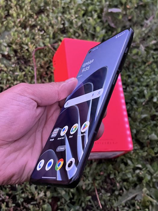 One plus 10 pro 5g 256 GB