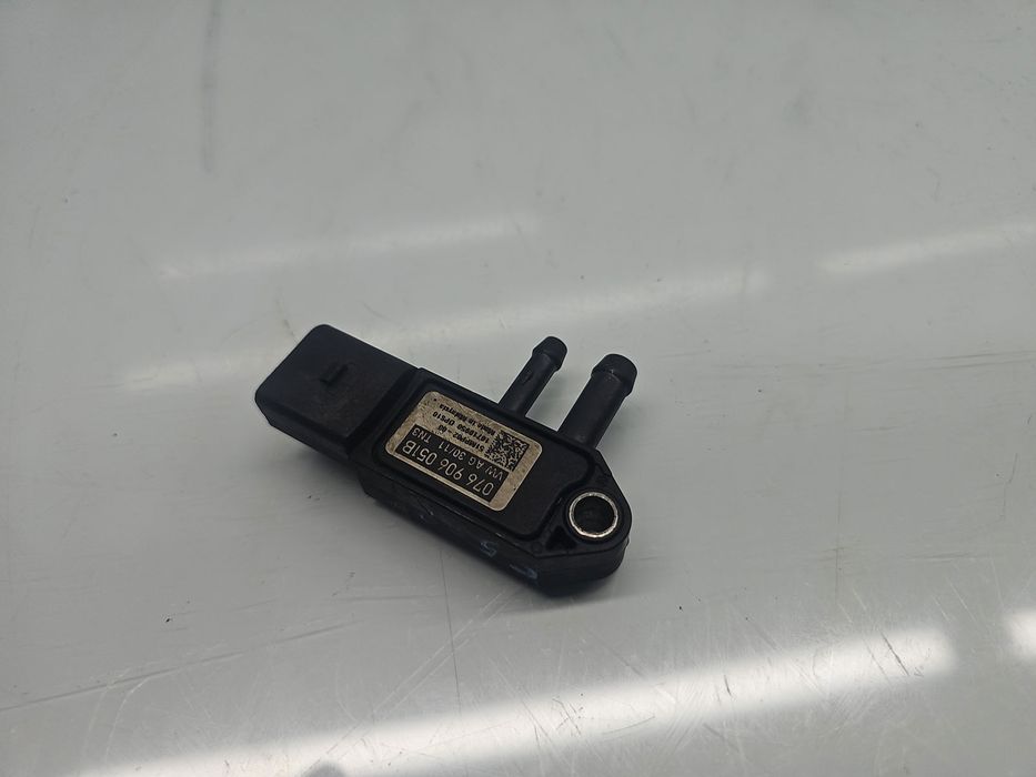 Senzor presiune  Volkswagen Passat CC (357) [Fabr 2008-2012] 07690605