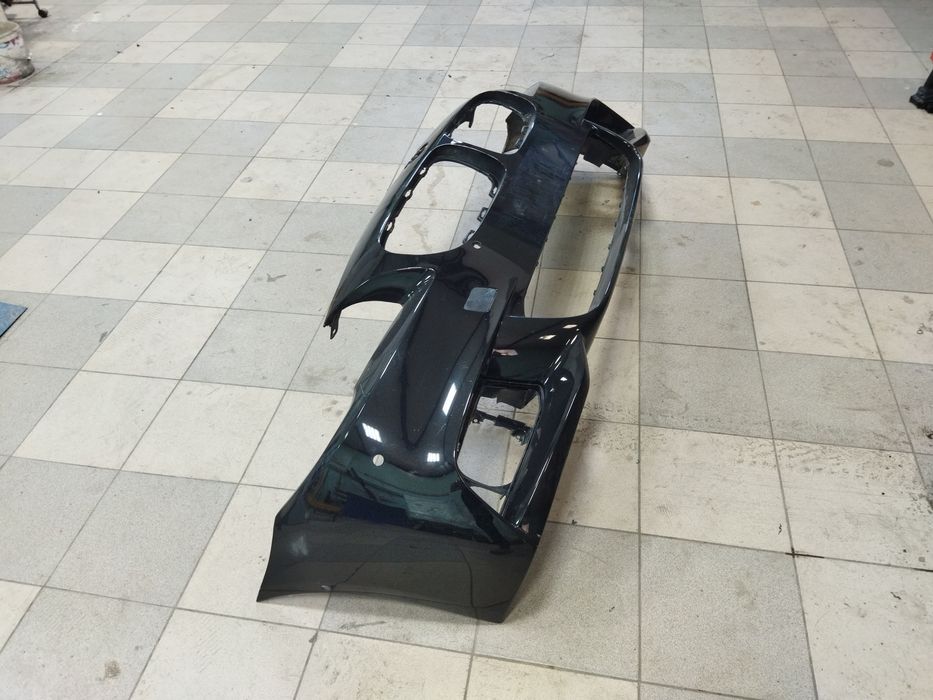 Продам бампер на БМВ ф10