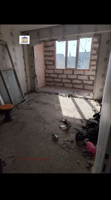 Продава се Тристаен апартамент в Радомир - 67 кв.м за 3578 €/кв.м - Снимка #4