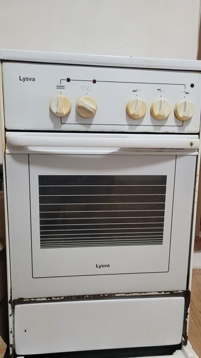 Продам электрическую плитку Lysva