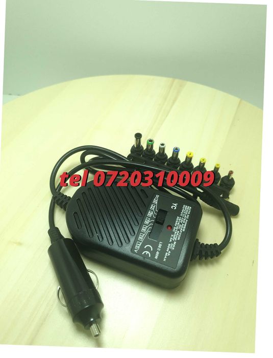 Incarcator Universal Pentru Laptop Pentru Auto Alimentare La 12v