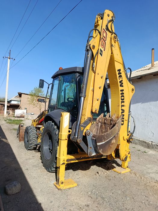 New Holland B90BL