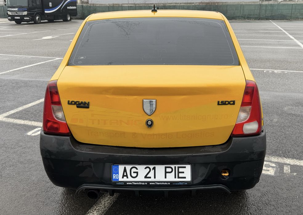 Proprietar vand Dacia Logan  NU A FOST TAXI